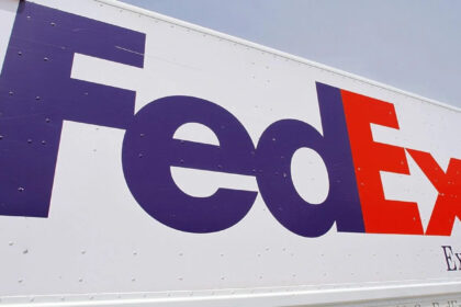 FedEx is establishing an automated air cargo hub in India to boost efficiency, reduce errors, and support growing demand.