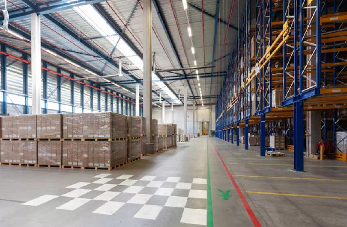 SCM SPECTRUM - IEL Limited announces Rs. 450M rights issue for warehousing expansion