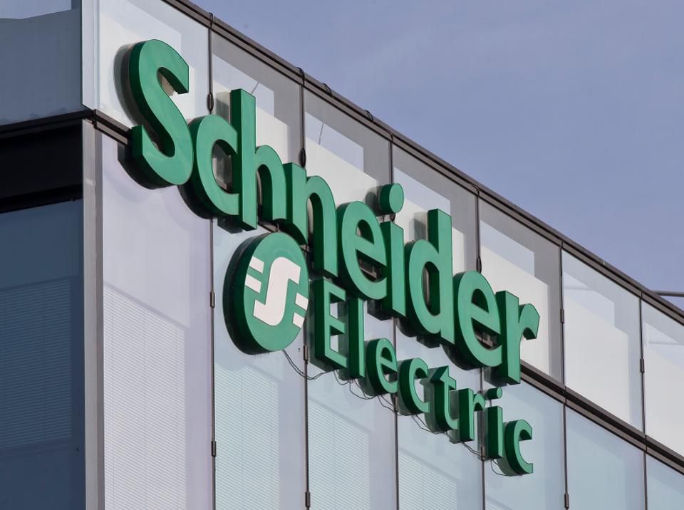 SCM Spectrum - Arti Sharma appointed VP of HR at Schneider Electric India.