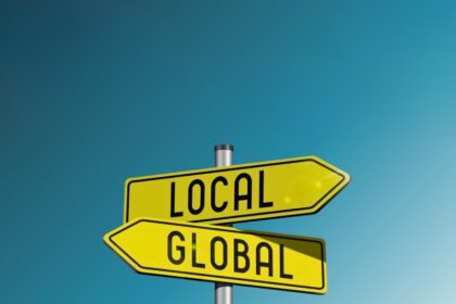 Comparison of local and global food sourcing strategies