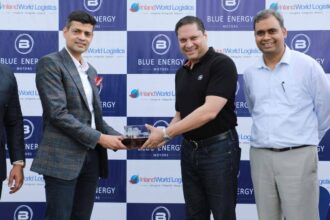 Blue Energy Motors LNG truck flagged off in partnership with inland world logistics